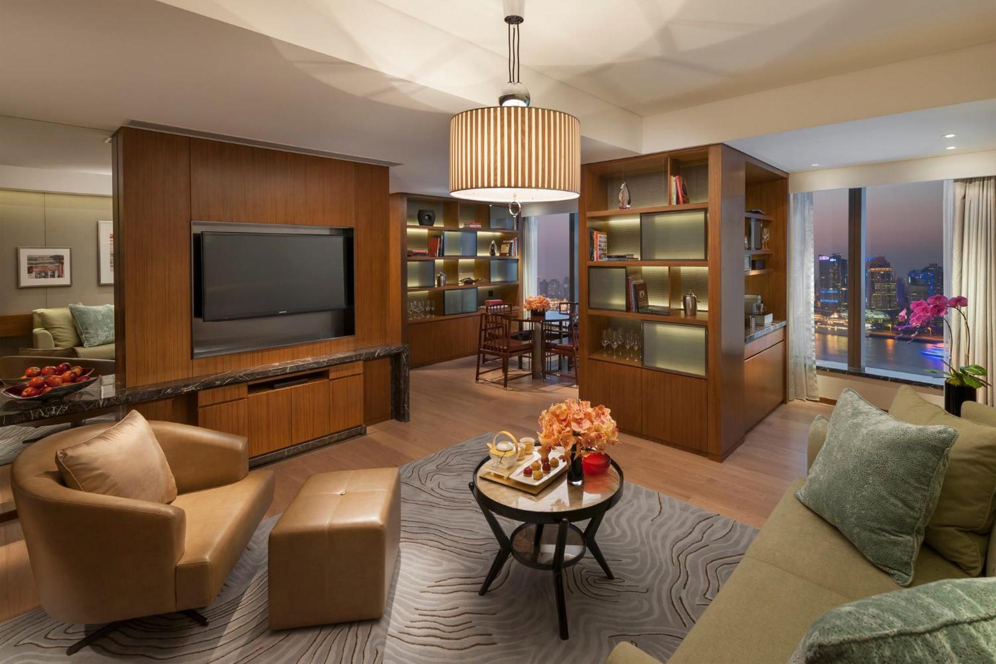 Mandarin Oriental Pudong, Hotel 5*