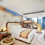 Mandarin Oriental Pudong, Shanghai